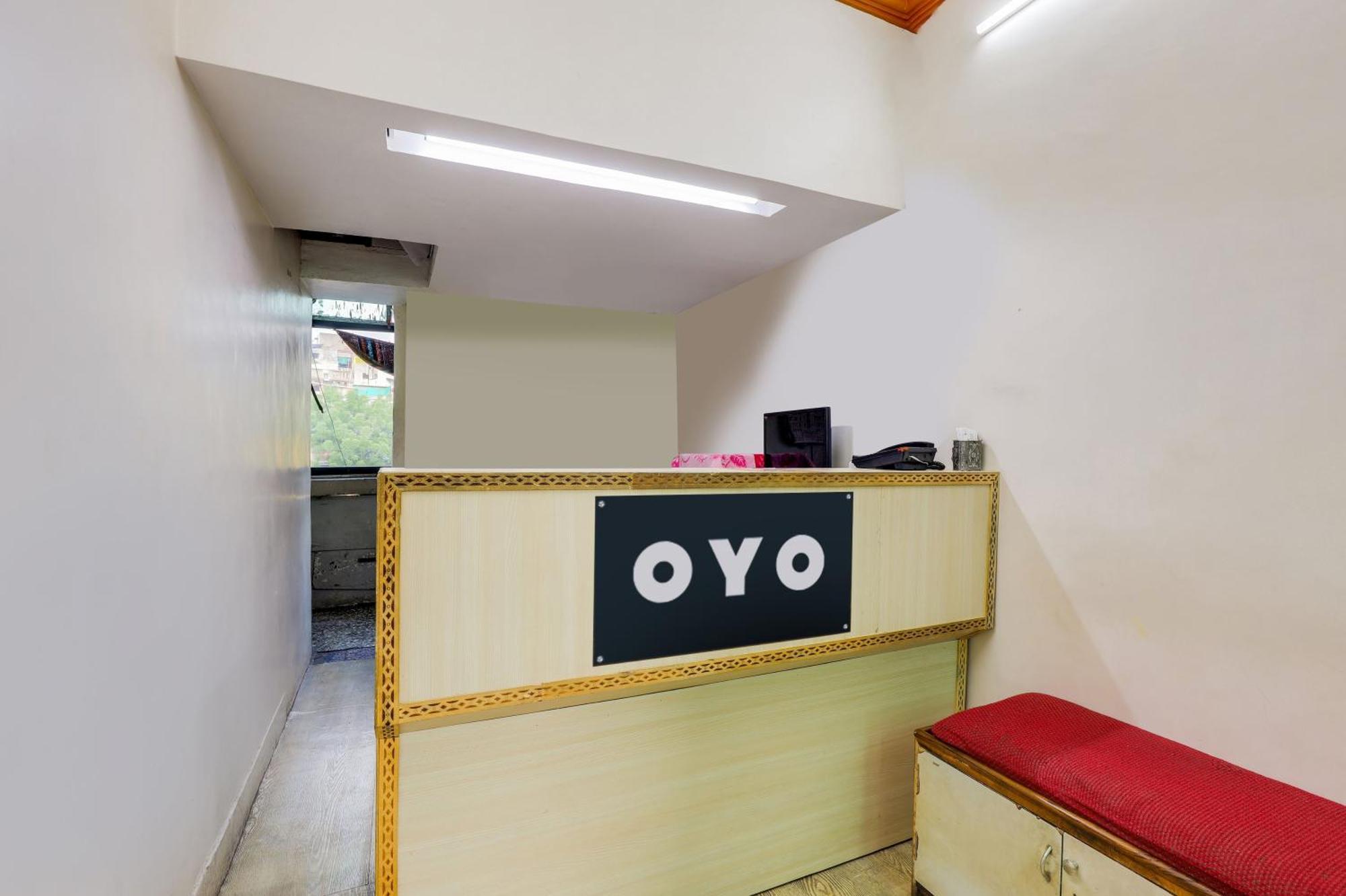 Hotel O Ellis Ahmedabad Extérieur photo