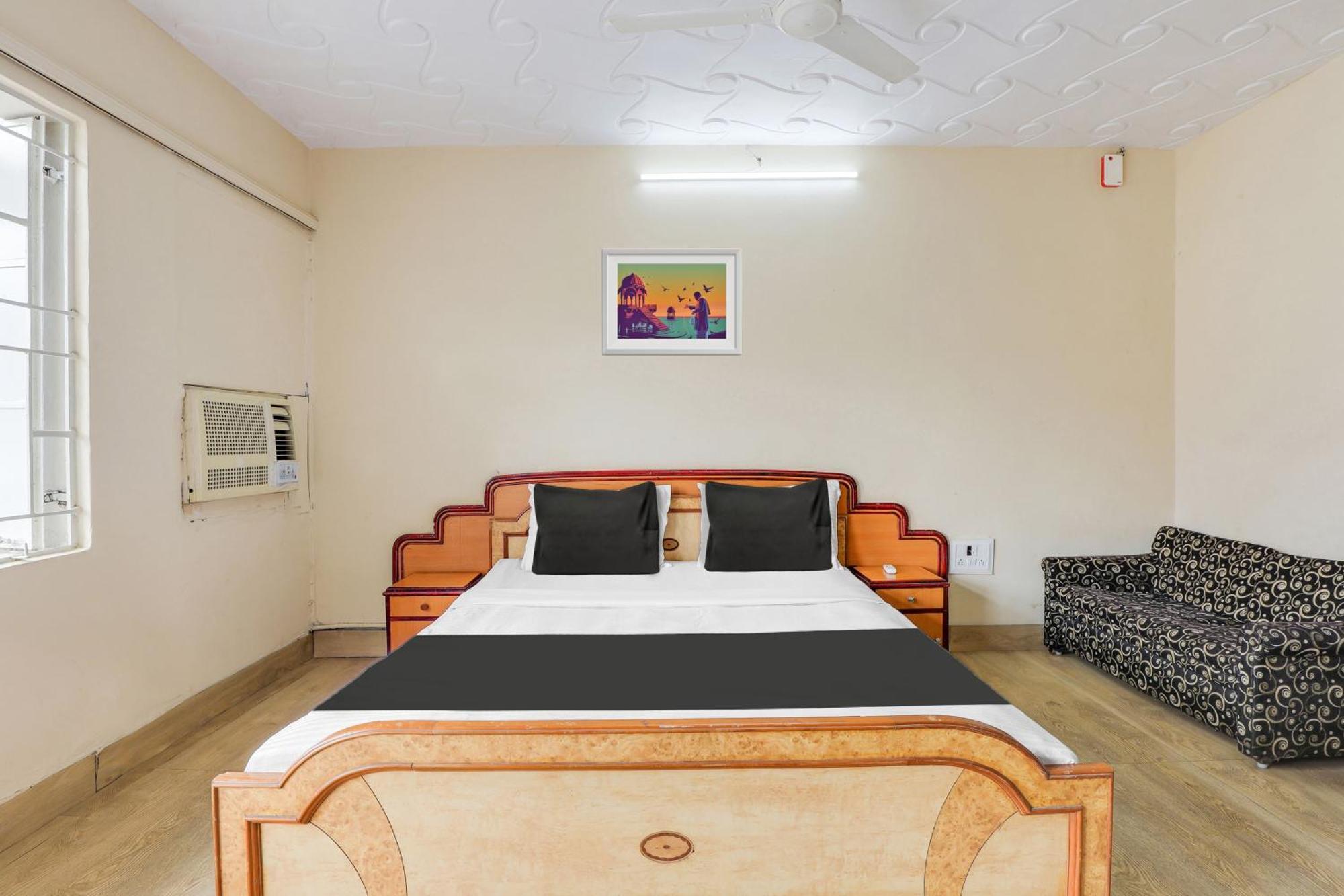 Hotel O Ellis Ahmedabad Extérieur photo