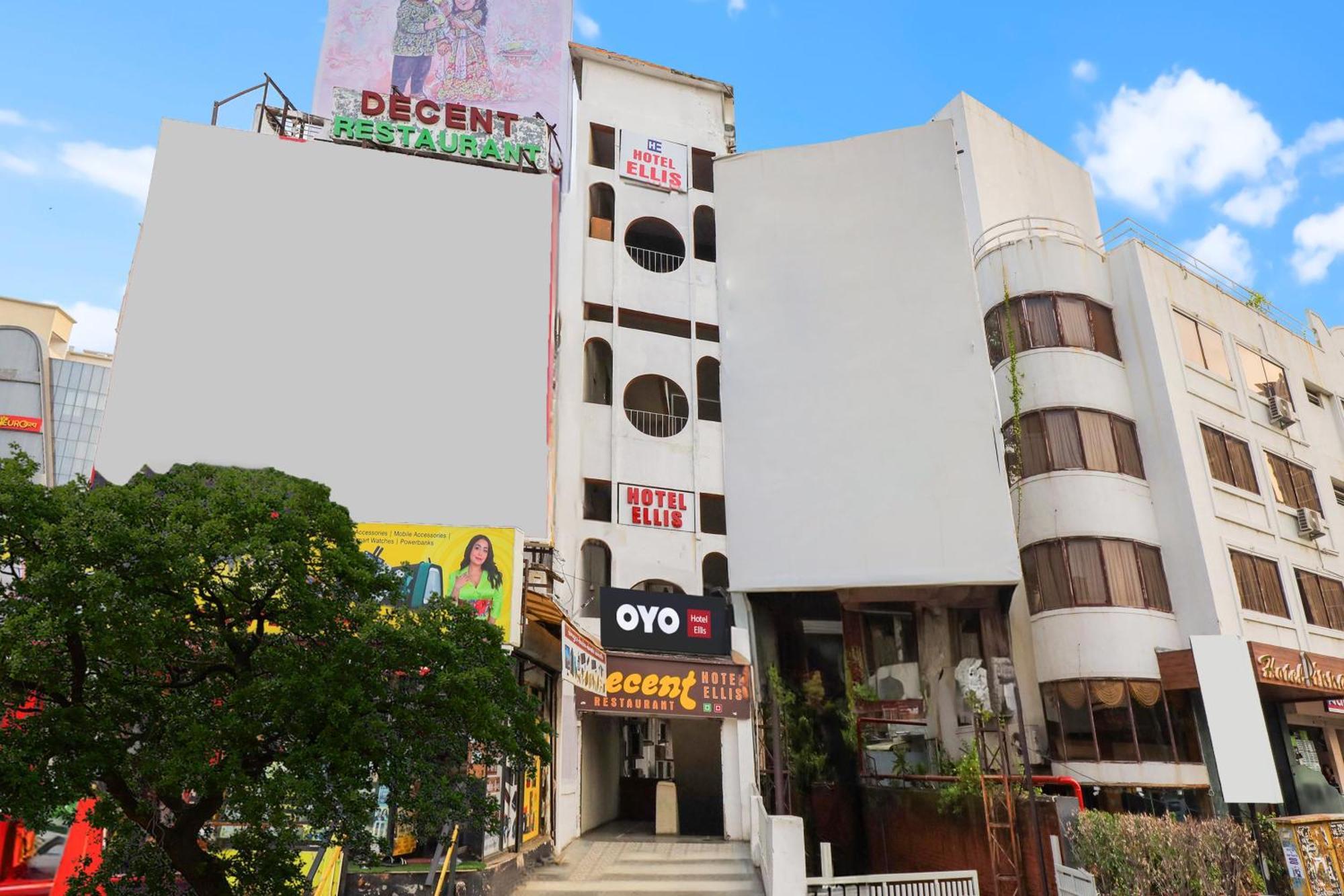 Hotel O Ellis Ahmedabad Extérieur photo