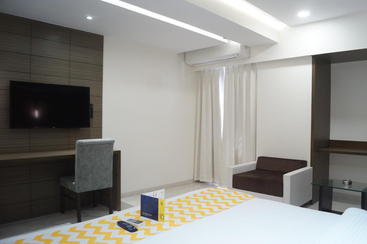 Hotel O Ellis Ahmedabad Extérieur photo