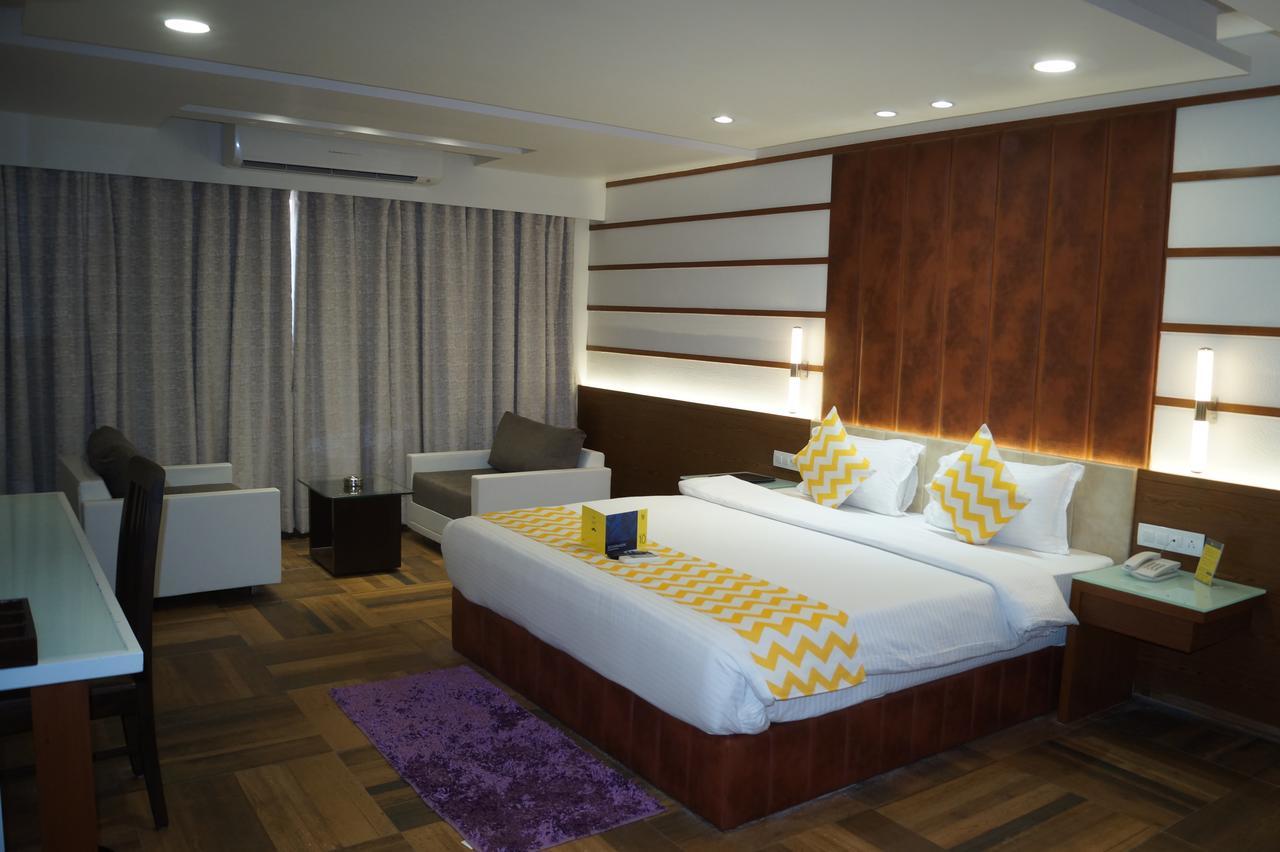 Hotel O Ellis Ahmedabad Extérieur photo